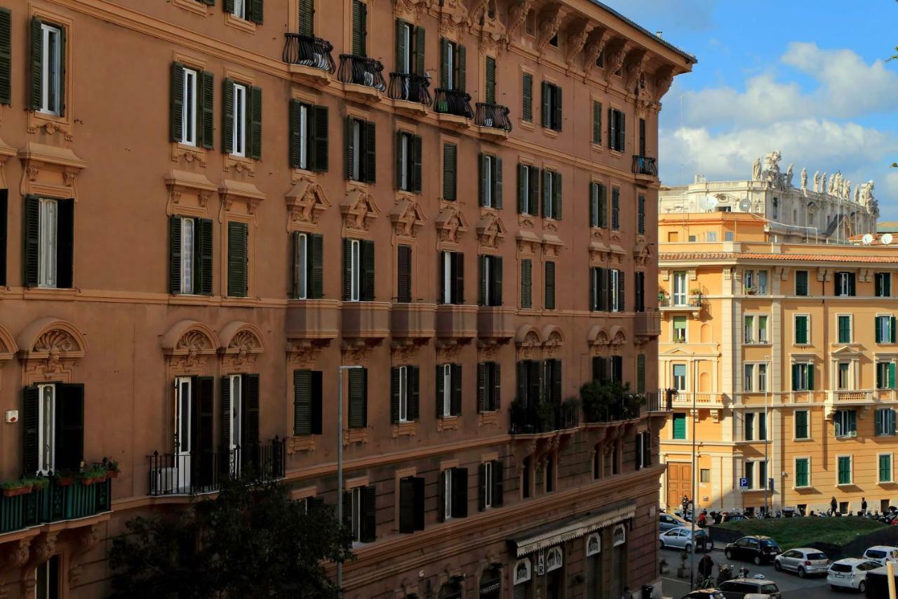 Watercolours Near St Peter Apartment Rome Exterior photo
