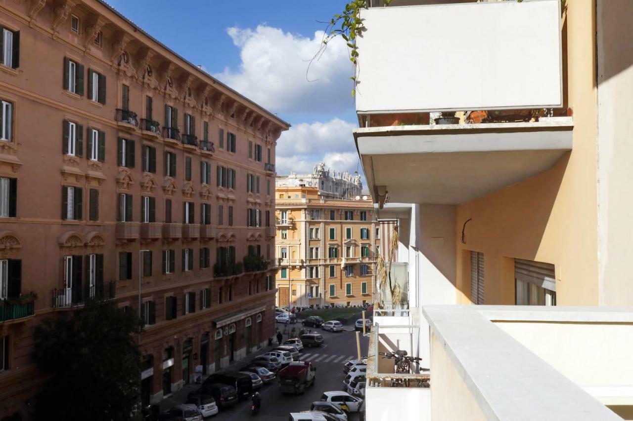 Watercolours Near St Peter Apartment Rome Exterior photo
